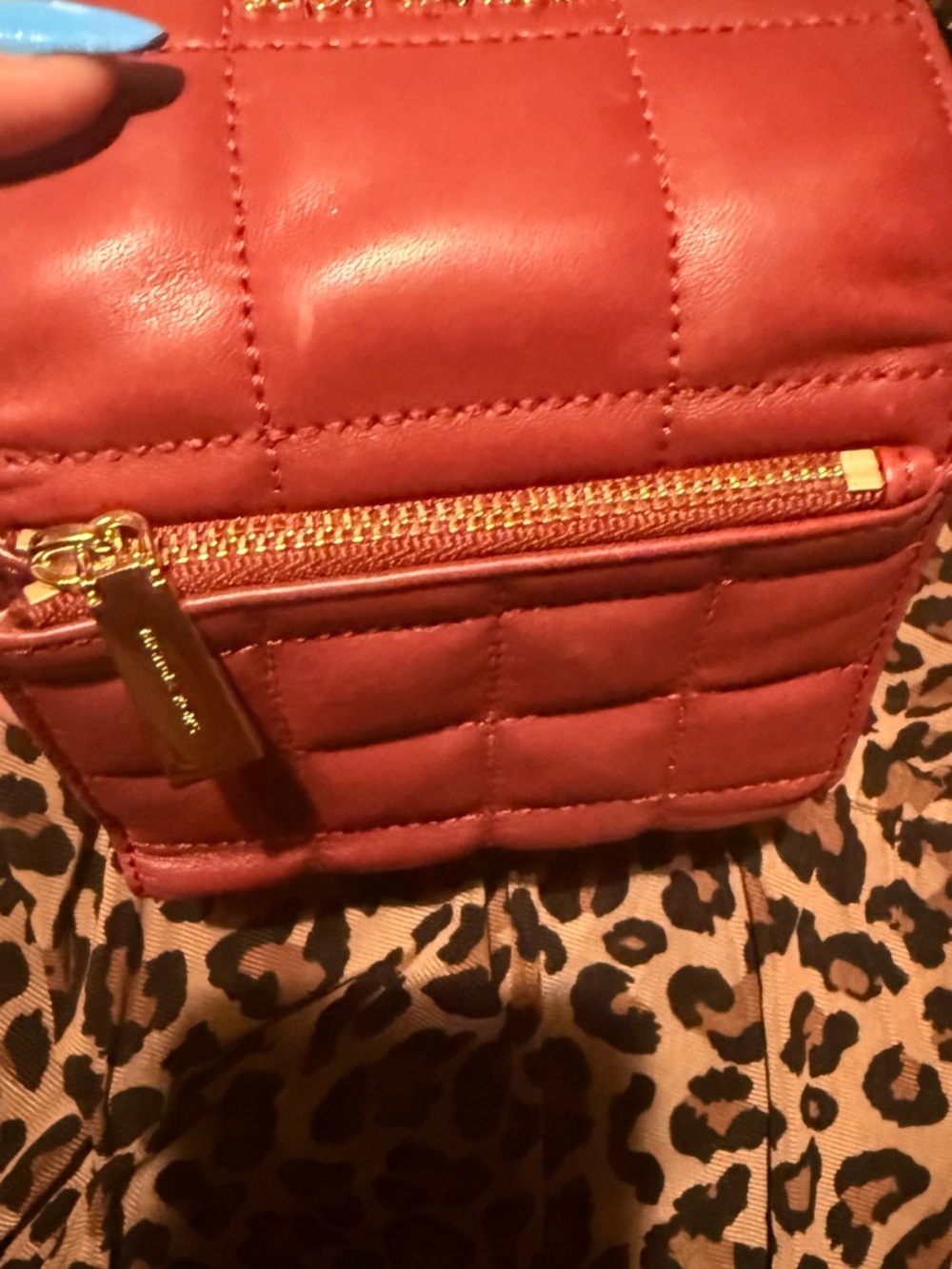 Michael Kors Quilted burgendy Envelope Wallet with Gold Hardware Authentic - Picture 3 of 14